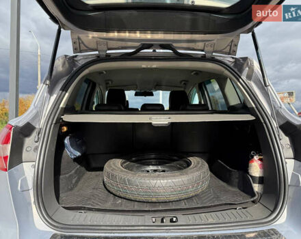 Серый Форд Куга, объемом двигателя 2.52 л и пробегом 167 тыс. км за 10999 $, фото 19 на Automoto.ua