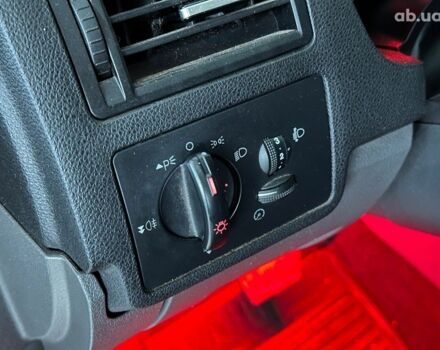 Серый Форд Куга, объемом двигателя 2 л и пробегом 108 тыс. км за 12990 $, фото 12 на Automoto.ua