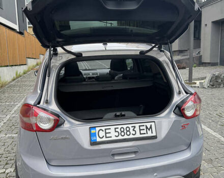 Серый Форд Куга, объемом двигателя 2 л и пробегом 254 тыс. км за 10000 $, фото 13 на Automoto.ua