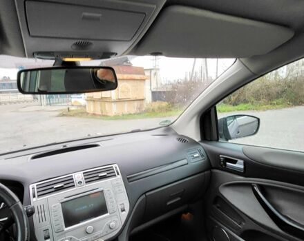 Серый Форд Куга, объемом двигателя 2 л и пробегом 202 тыс. км за 6298 $, фото 8 на Automoto.ua