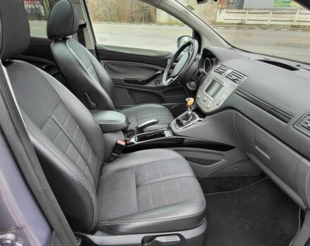 Серый Форд Куга, объемом двигателя 2 л и пробегом 202 тыс. км за 6298 $, фото 10 на Automoto.ua