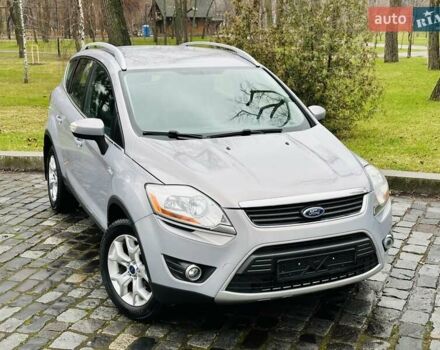 Серый Форд Куга, объемом двигателя 2 л и пробегом 235 тыс. км за 12700 $, фото 19 на Automoto.ua