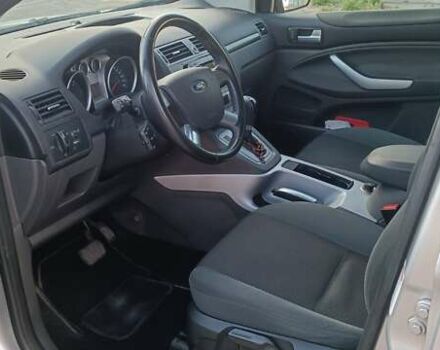 Серый Форд Куга, объемом двигателя 2 л и пробегом 213 тыс. км за 9500 $, фото 3 на Automoto.ua