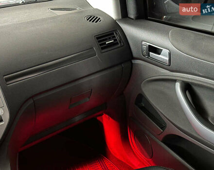 Сірий Форд Куга, об'ємом двигуна 2 л та пробігом 108 тис. км за 12990 $, фото 18 на Automoto.ua