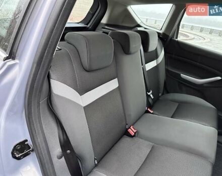 Серый Форд Куга, объемом двигателя 2 л и пробегом 235 тыс. км за 12700 $, фото 83 на Automoto.ua