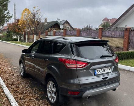 Серый Форд Куга, объемом двигателя 2 л и пробегом 209 тыс. км за 11700 $, фото 2 на Automoto.ua