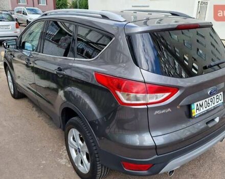 Серый Форд Куга, объемом двигателя 2 л и пробегом 154 тыс. км за 13000 $, фото 3 на Automoto.ua