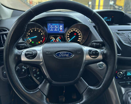 Серый Форд Куга, объемом двигателя 1.6 л и пробегом 187 тыс. км за 10599 $, фото 66 на Automoto.ua