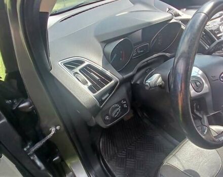 Серый Форд Куга, объемом двигателя 2 л и пробегом 207 тыс. км за 13500 $, фото 16 на Automoto.ua