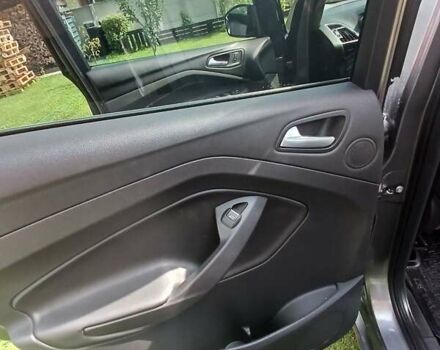 Серый Форд Куга, объемом двигателя 2 л и пробегом 207 тыс. км за 13500 $, фото 11 на Automoto.ua