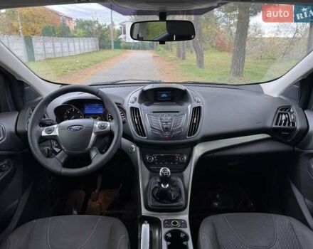 Форд Куга 2013 в Киеве на Automoto.ua Серый Форд Куга, объемом двигателя 2 л и пробегом 187 тыс. км за 10700 $, фото 13 на Automoto.ua
