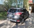 Серый Форд Куга, объемом двигателя 2 л и пробегом 153 тыс. км за 15000 $, фото 1 на Automoto.ua