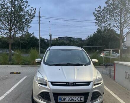 Серый Форд Куга, объемом двигателя 2 л и пробегом 300 тыс. км за 11500 $, фото 1 на Automoto.ua