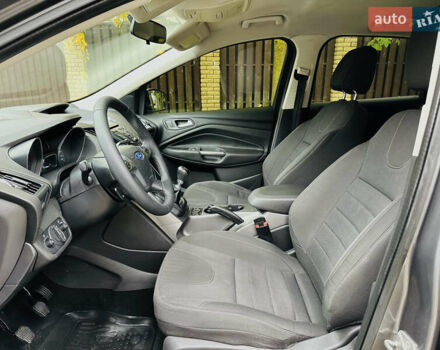 Серый Форд Куга, объемом двигателя 2 л и пробегом 187 тыс. км за 11500 $, фото 17 на Automoto.ua