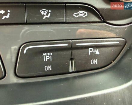 Серый Форд Куга, объемом двигателя 2 л и пробегом 176 тыс. км за 14500 $, фото 60 на Automoto.ua