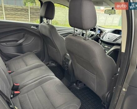 Форд Куга 2013 в Киеве на Automoto.ua Серый Форд Куга, объемом двигателя 2 л и пробегом 187 тыс. км за 10700 $, фото 24 на Automoto.ua