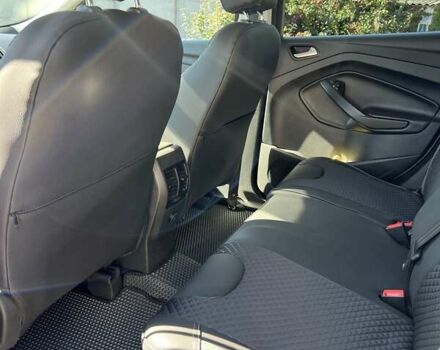 Серый Форд Куга, объемом двигателя 2 л и пробегом 84 тыс. км за 15000 $, фото 5 на Automoto.ua