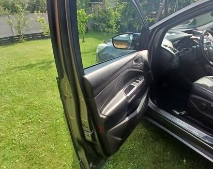 Серый Форд Куга, объемом двигателя 2 л и пробегом 207 тыс. км за 13500 $, фото 15 на Automoto.ua