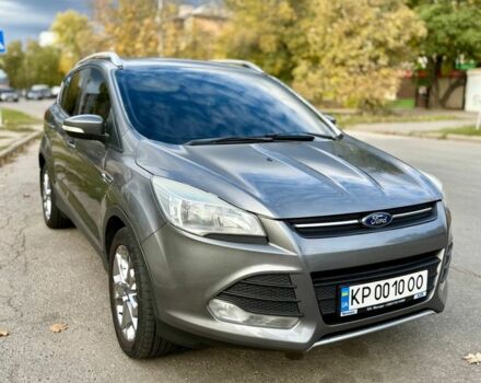 Форд Куга 2013 в Запорожье на Automoto.ua Серый Форд Куга, объемом двигателя 2 л и пробегом 248 тыс. км за 11200 $, фото 1 на Automoto.ua