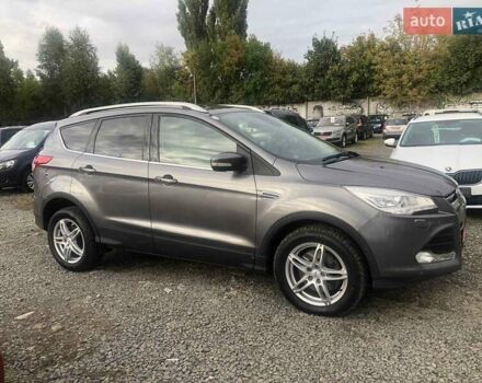 Форд Куга 2013 в Луцке на Automoto.ua Серый Форд Куга, объемом двигателя 2 л и пробегом 201 тыс. км за 14500 $, фото 2 на Automoto.ua