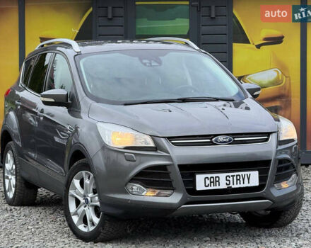 Серый Форд Куга, объемом двигателя 2 л и пробегом 176 тыс. км за 14500 $, фото 5 на Automoto.ua