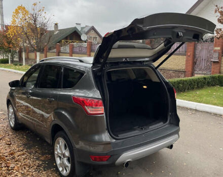 Серый Форд Куга, объемом двигателя 2 л и пробегом 209 тыс. км за 11700 $, фото 20 на Automoto.ua