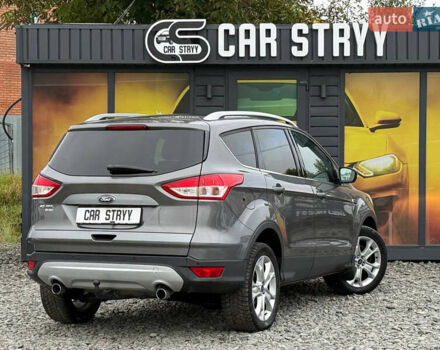 Сірий Форд Куга, об'ємом двигуна 2 л та пробігом 176 тис. км за 14500 $, фото 3 на Automoto.ua