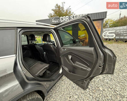 Сірий Форд Куга, об'ємом двигуна 2 л та пробігом 176 тис. км за 14500 $, фото 43 на Automoto.ua