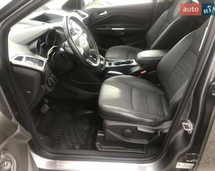 Форд Куга 2013 в Луцке на Automoto.ua Серый Форд Куга, объемом двигателя 2 л и пробегом 201 тыс. км за 14500 $, фото 12 на Automoto.ua