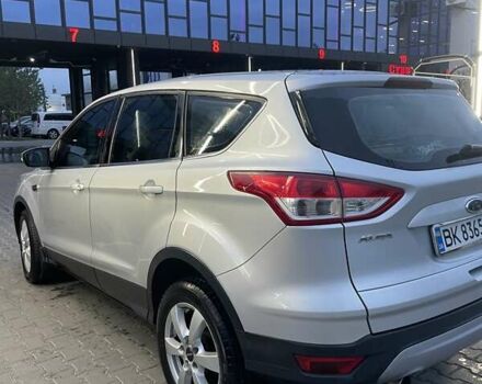 Серый Форд Куга, объемом двигателя 2 л и пробегом 300 тыс. км за 11500 $, фото 2 на Automoto.ua