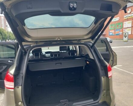 Серый Форд Куга, объемом двигателя 1.6 л и пробегом 176 тыс. км за 10500 $, фото 7 на Automoto.ua