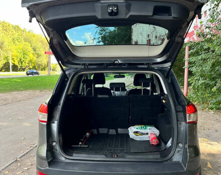 Серый Форд Куга, объемом двигателя 2 л и пробегом 172 тыс. км за 13000 $, фото 5 на Automoto.ua