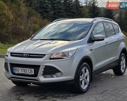 Форд Куга 2013 у Тернополі на Automoto.ua Сірий Форд Куга, об'ємом двигуна 2 л та пробігом 211 тис. км за 9999 $, фото 4 на Automoto.ua
