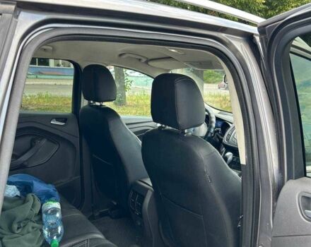 Сірий Форд Куга, об'ємом двигуна 2 л та пробігом 222 тис. км за 13500 $, фото 6 на Automoto.ua