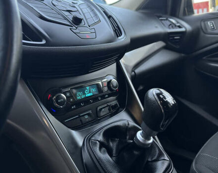 Серый Форд Куга, объемом двигателя 1.6 л и пробегом 187 тыс. км за 10599 $, фото 72 на Automoto.ua