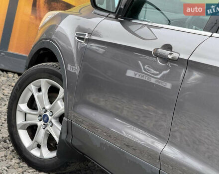 Серый Форд Куга, объемом двигателя 2 л и пробегом 176 тыс. км за 14500 $, фото 21 на Automoto.ua