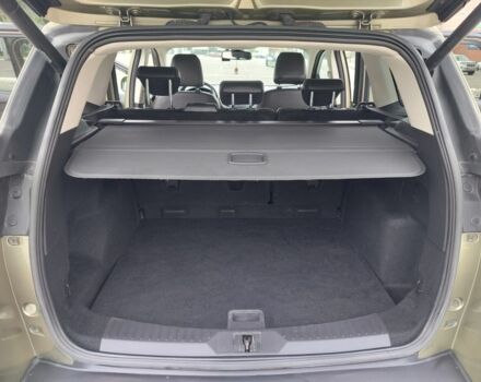 Серый Форд Куга, объемом двигателя 1.6 л и пробегом 176 тыс. км за 10500 $, фото 6 на Automoto.ua