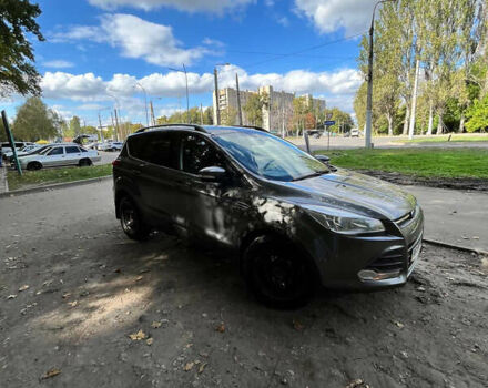 Серый Форд Куга, объемом двигателя 2 л и пробегом 172 тыс. км за 13000 $, фото 2 на Automoto.ua