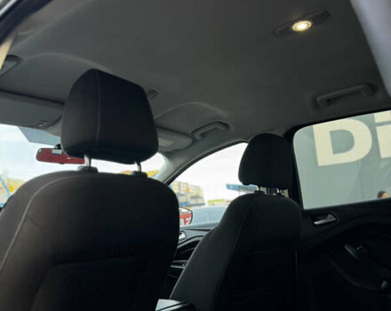 Серый Форд Куга, объемом двигателя 1.6 л и пробегом 187 тыс. км за 10599 $, фото 57 на Automoto.ua