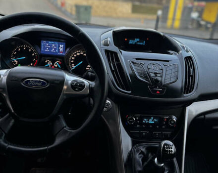 Серый Форд Куга, объемом двигателя 1.6 л и пробегом 187 тыс. км за 10599 $, фото 3 на Automoto.ua