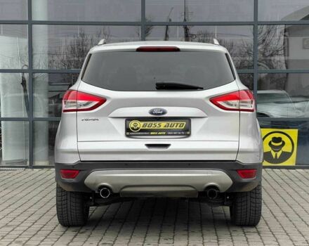 Сірий Форд Куга, об'ємом двигуна 2 л та пробігом 216 тис. км за 13500 $, фото 5 на Automoto.ua