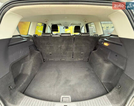 Сірий Форд Куга, об'ємом двигуна 2 л та пробігом 176 тис. км за 14500 $, фото 44 на Automoto.ua