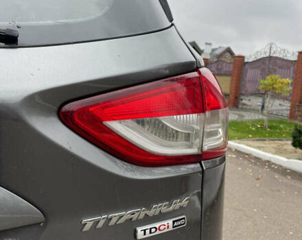 Серый Форд Куга, объемом двигателя 2 л и пробегом 209 тыс. км за 11700 $, фото 36 на Automoto.ua