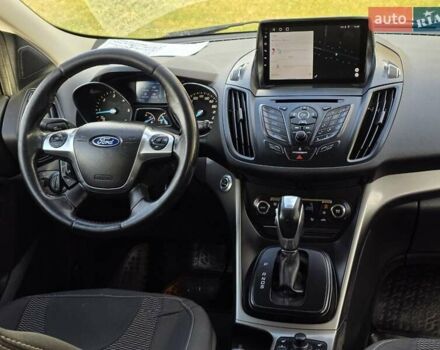 Форд Куга 2013 у Тернополі на Automoto.ua Сірий Форд Куга, об'ємом двигуна 2 л та пробігом 211 тис. км за 9999 $, фото 30 на Automoto.ua