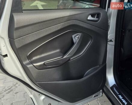 Форд Куга 2013 у Тернополі на Automoto.ua Сірий Форд Куга, об'ємом двигуна 2 л та пробігом 211 тис. км за 9999 $, фото 24 на Automoto.ua