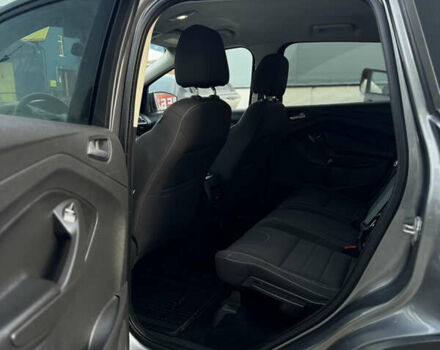 Серый Форд Куга, объемом двигателя 1.6 л и пробегом 187 тыс. км за 10599 $, фото 56 на Automoto.ua