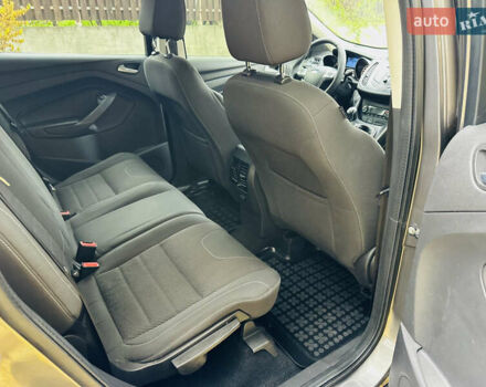 Серый Форд Куга, объемом двигателя 2 л и пробегом 187 тыс. км за 11500 $, фото 37 на Automoto.ua