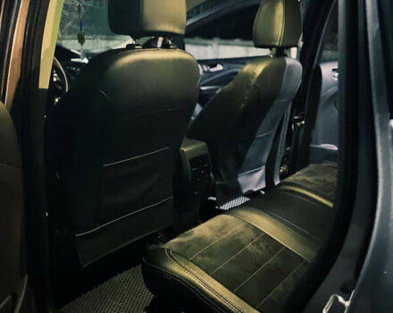 Серый Форд Куга, объемом двигателя 2 л и пробегом 205 тыс. км за 13500 $, фото 6 на Automoto.ua