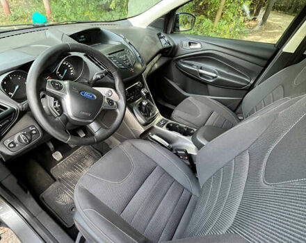 Серый Форд Куга, объемом двигателя 2 л и пробегом 172 тыс. км за 13000 $, фото 8 на Automoto.ua