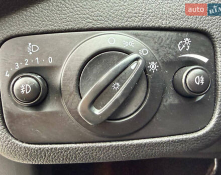 Сірий Форд Куга, об'ємом двигуна 2 л та пробігом 176 тис. км за 14500 $, фото 52 на Automoto.ua